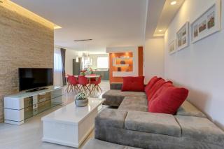 Viras Luxury Holiday - 9