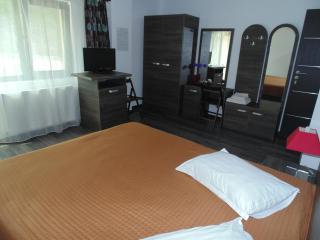 Eden Maison - Slănic-Moldova - 1
