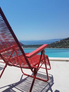 Red Grey Sea View Villa - Schinias - 3