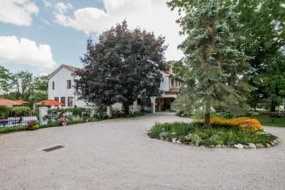 The Villa Bed and Breakfast - Westerly - 9