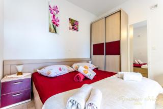 Apartments Nives Suhi Potok - Jesenice - 0