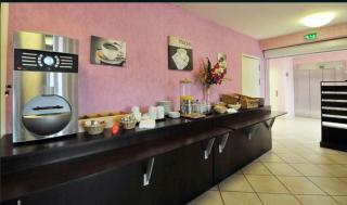 Prim Hotel Reims nord - 1