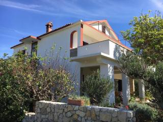 Apartments with parking spaces Vlasici, Pag - 4140 - 9