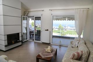 Konstantinos Luxury Apartment - 9