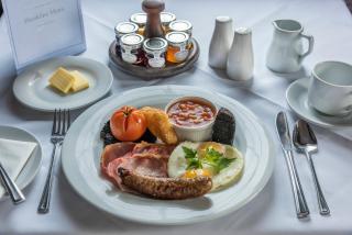 Petwood Hotel - Woodhall Spa - 4