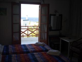 Azolimnos Bay - Azolimnos Syros - 3