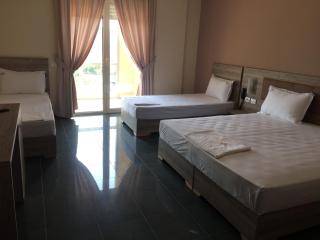 Herges Hotel - Durrës - 7