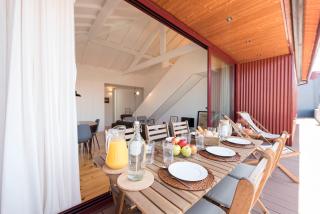 LovelyStay - Top Floor Balcony Apartment - Porto - 0