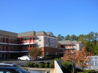 Stay Inn & Suites - Stockbridge - Stockbridge - 2