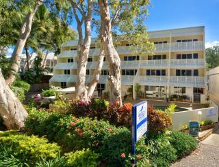 Marlin Waters Beachfront Apartments - Palm Cove - 3