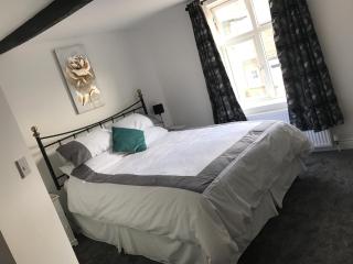 Wolds Cottage Pocklington - 9