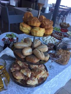 Love Live Hotel - Sutomore - 3
