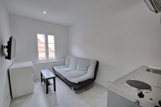 301-Studio au calme entierement renove - Antibes - 0
