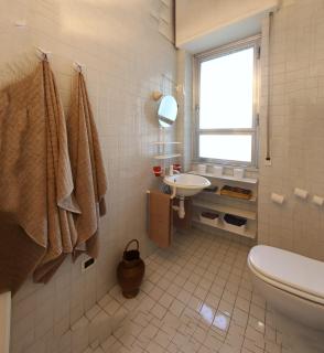 Luminous stylish quiet 150m2, Tre Torri - Milan - 2
