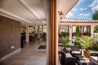 Corvin Pension and Restaurant - 9