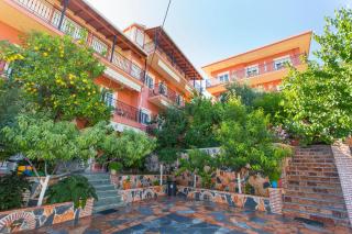 Studios Ristas 2 - 1