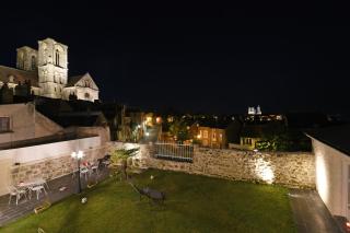 Le Clos Saint Martin - 1