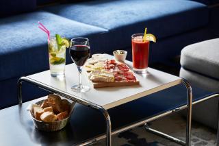 YOOMA Urban Lodge Tour Eiffel - Paris - 3