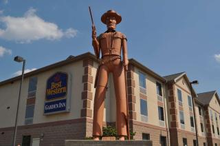Best Western Garden Inn - 1