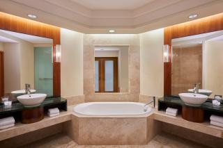 The Cove at Atlantis - Nassau - 1