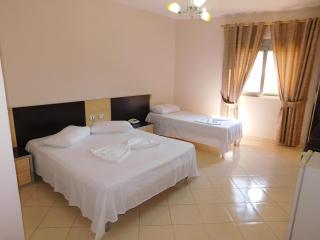 Hotel Continental - Durrës - 3