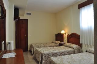 Hotel Riviera - 8
