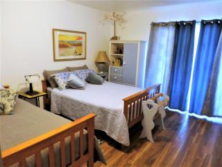 NEW CHARMING 2 BEDROOMS UNIT CLOSE TO EVERYTHING - Oakhurst - 1