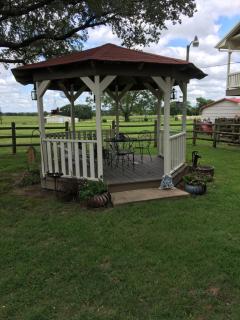 The Carriage House of Canton - 8