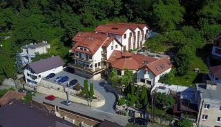 Hotel Kolping - Brasov - 9