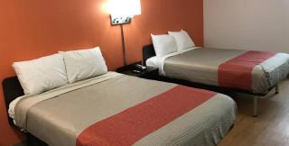 Motel 6-Bryan, TX - University Area - 3