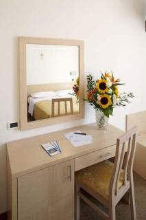 Hotel Dolores - Cesenatico - 4