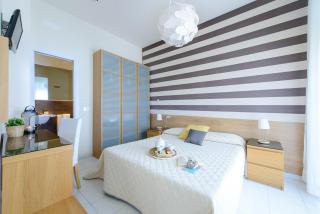Hotel Esplanade - Rimini - 1