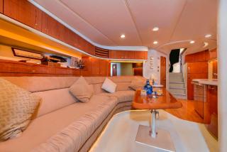 Luxury Yacht Hotel - 7