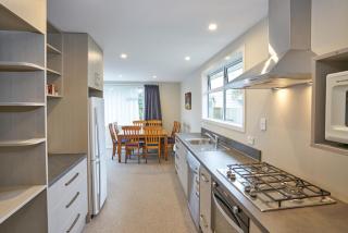 Accommodation Fiordland -The Three Bedroom House at 226A Milford Road - Te Anau - 2