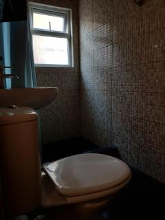 Cozy Guest House - Luton - 1