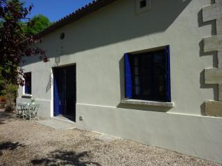 Tour Rouge Gites - Virazeil - 1