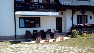 Bed & Breakfast Popamuseum Tarpesti strada Muzeului nr 28 - Tîrpeşti - 9
