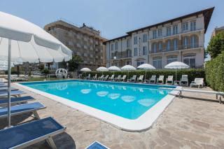 Hotel Villa Augustea - Rímini - 9