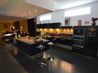 Holiday Home in Lontzen with Bubble Bath - Welkenraedt - 7