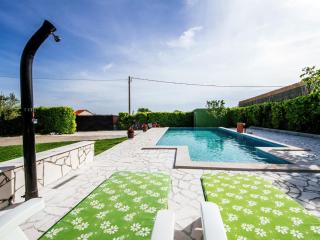 Lovely holiday home with private infinity pool - Kakma - 5