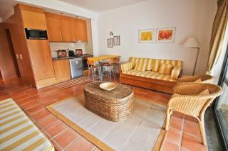 Apartamento T1 em Lagos com piscina e garagem - Lagos - 1