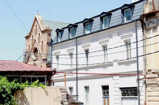 Guest House on Gia Abesadze Street - Tbilisi - 5