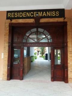 Manis Apartment Set in a Hotel Area - 6