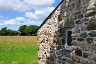 The Barn at Cae Bach - Gwalchmai - 4