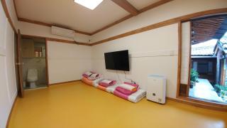 Sophia Hanok Guesthouse - Seoul - 8