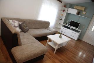Apartment Leonora - Vodice - 0