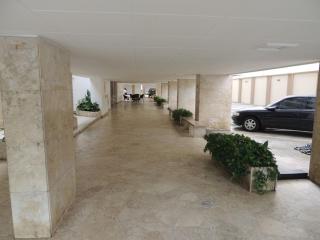 Apartamento no Porto da Barra - 1