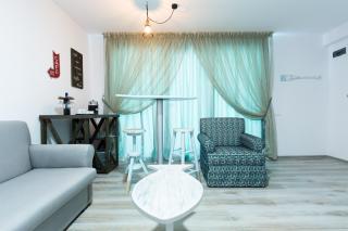 The Shore House - 1