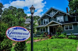 Greenwood Bed & Breakfast - Greensboro - 0