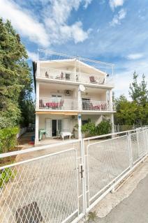 Apartments Luca - Rogoznica - 1
